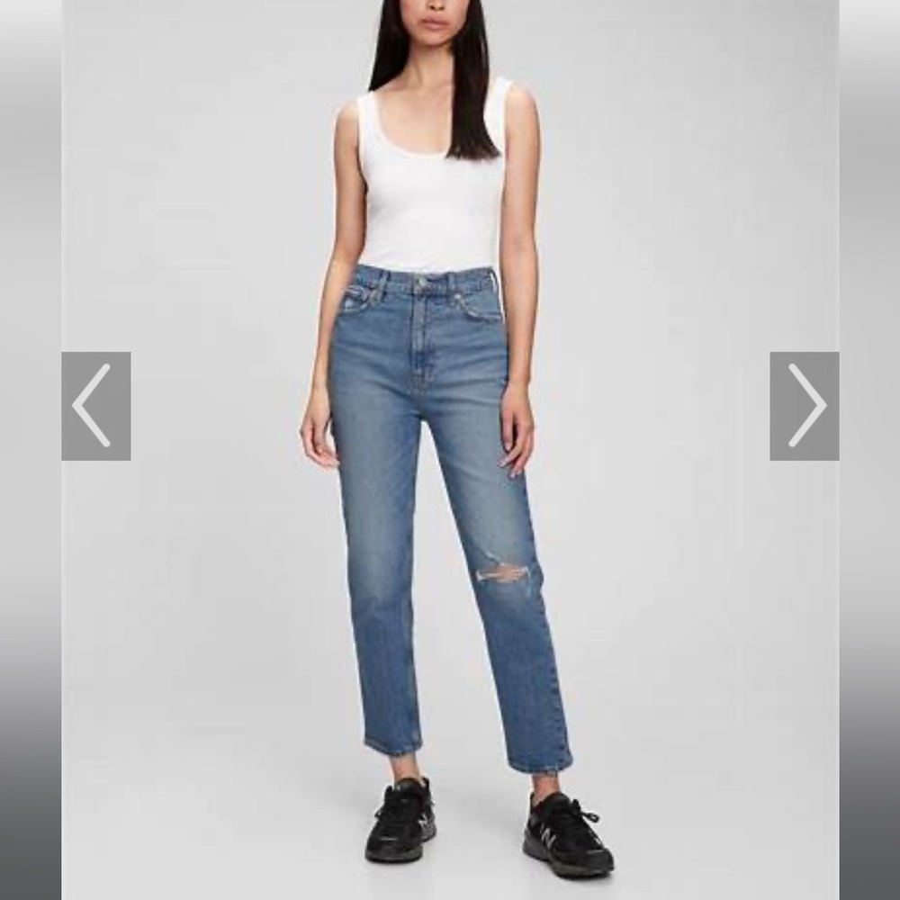 Sky high cheeky straight Gap jeans